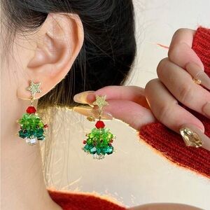Christmas Tree Dangling Earrings